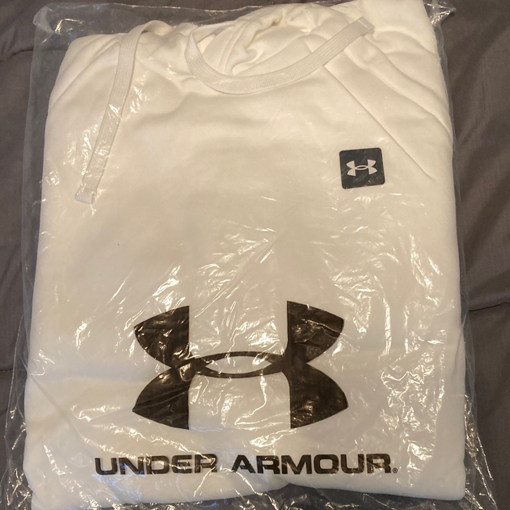Men’s White Under Armour Rival Fleece hoodie NWT in bag size 2XLT